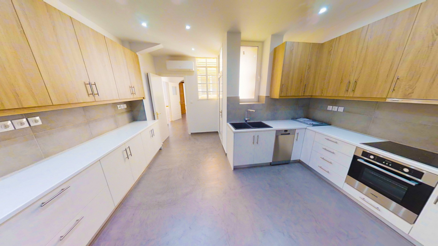DOUSONAS - Click for Details